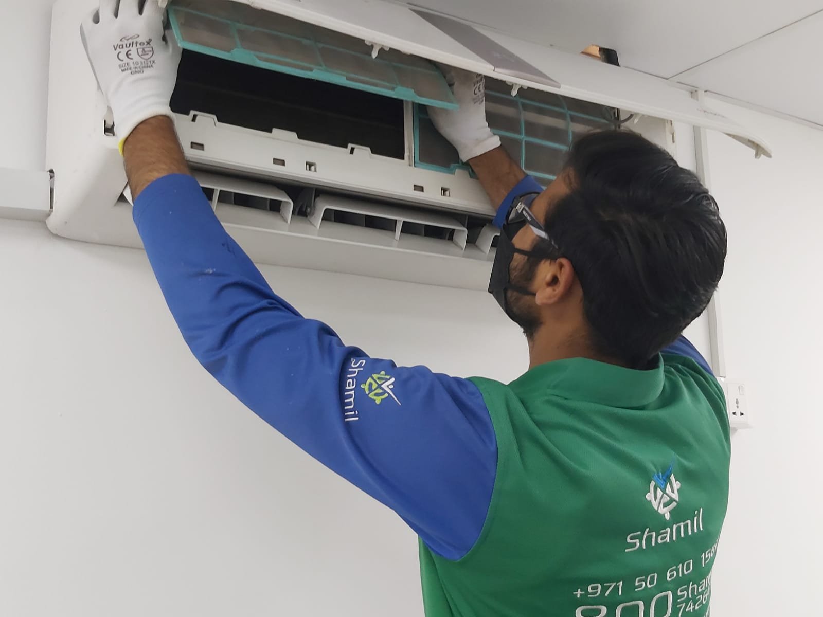 AC and Duct Cleaning by Shamil Services in Dubai, photograph 3